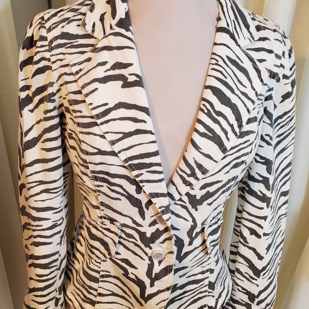 Women's Zebra Print Blazer